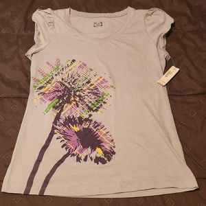 Junior's Decree Flower Top